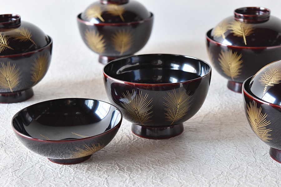 輪島塗 沈金 夫婦吸物椀 夫婦椀 蓋付お椀 お椀 2客 松に松笠 輪島塗椀