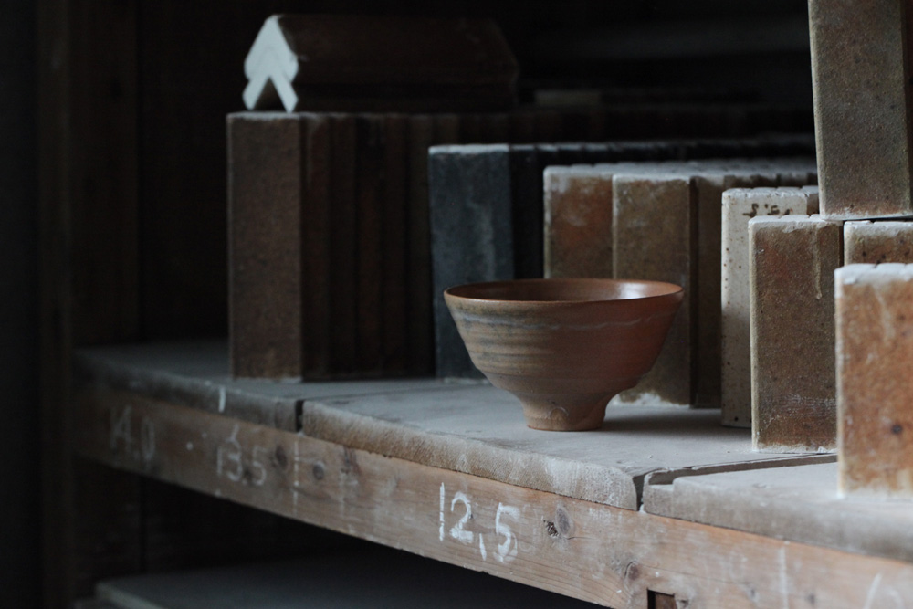 茶盌 鹿背 十六世豊斎作｜Asahiyaki | Tea pottery in Uji, Kyoto