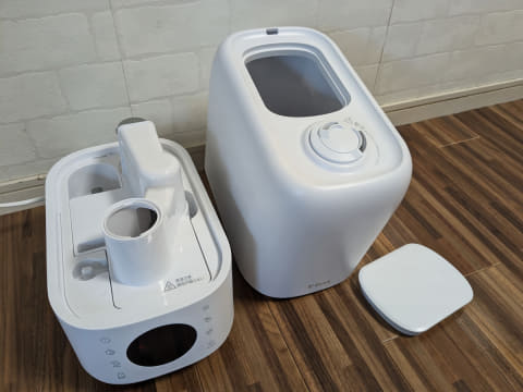 ティファール加湿器はコンパクトなのに静かでパワフル リビングに