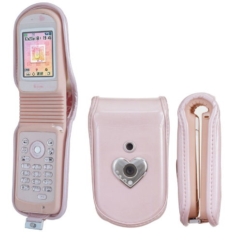 今日は何の日？】やわらかケータイ「Lechiffon」発売、外装に合皮を