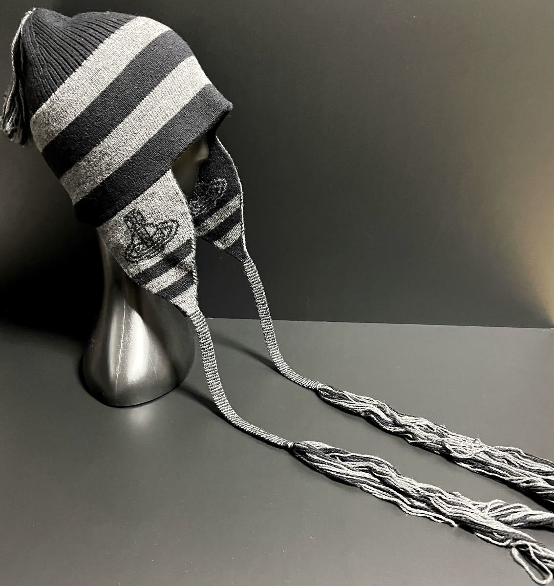 Vivienne Westwood ORB フラップ付ワッチ ニット帽 ブラック Vivien