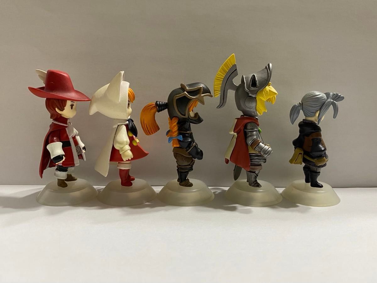ファイナルファンタジー3 トレーディングアーツ ミニ フィギュア 6個