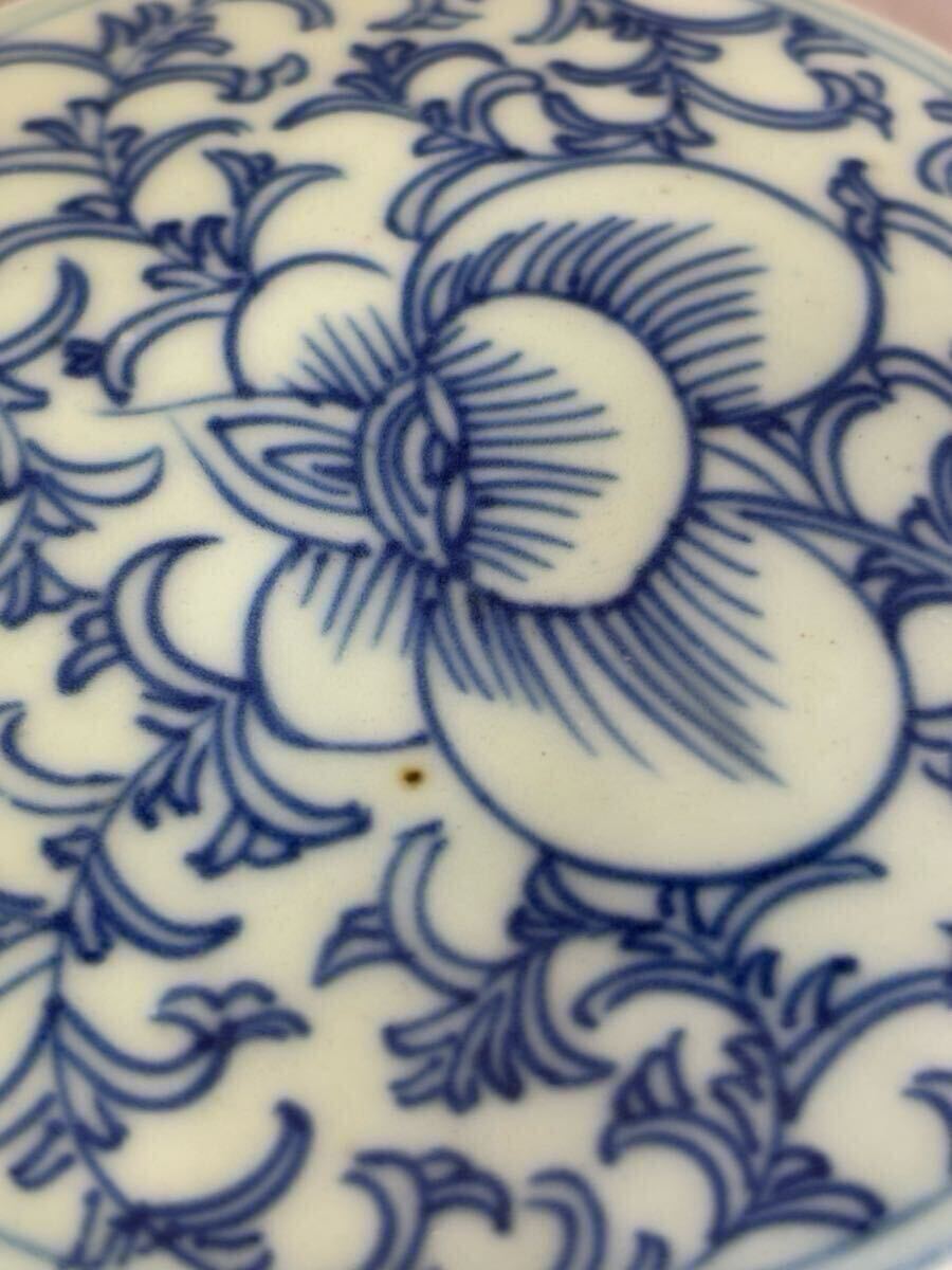 青花淡描纏枝牡丹文圓形合子 染付 香合 蓋物 中国古玩