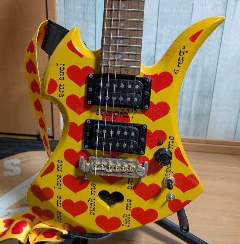 BURNY YH-JR hideモデル アンプ内蔵 モッキンバード ギター｜Yahoo