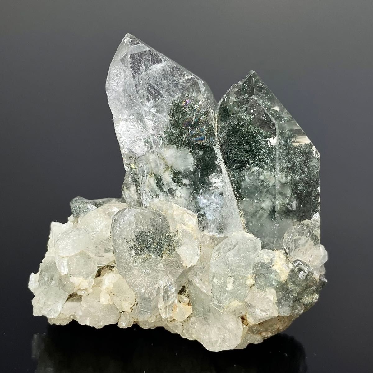 ペルー産 ガーデン クォーツ クローライト 水晶 鉱物標本