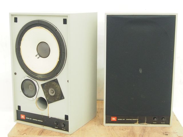 高額買取実施中!!】JBL 3WAYスタジオモニタースピーカーシステム 4311A