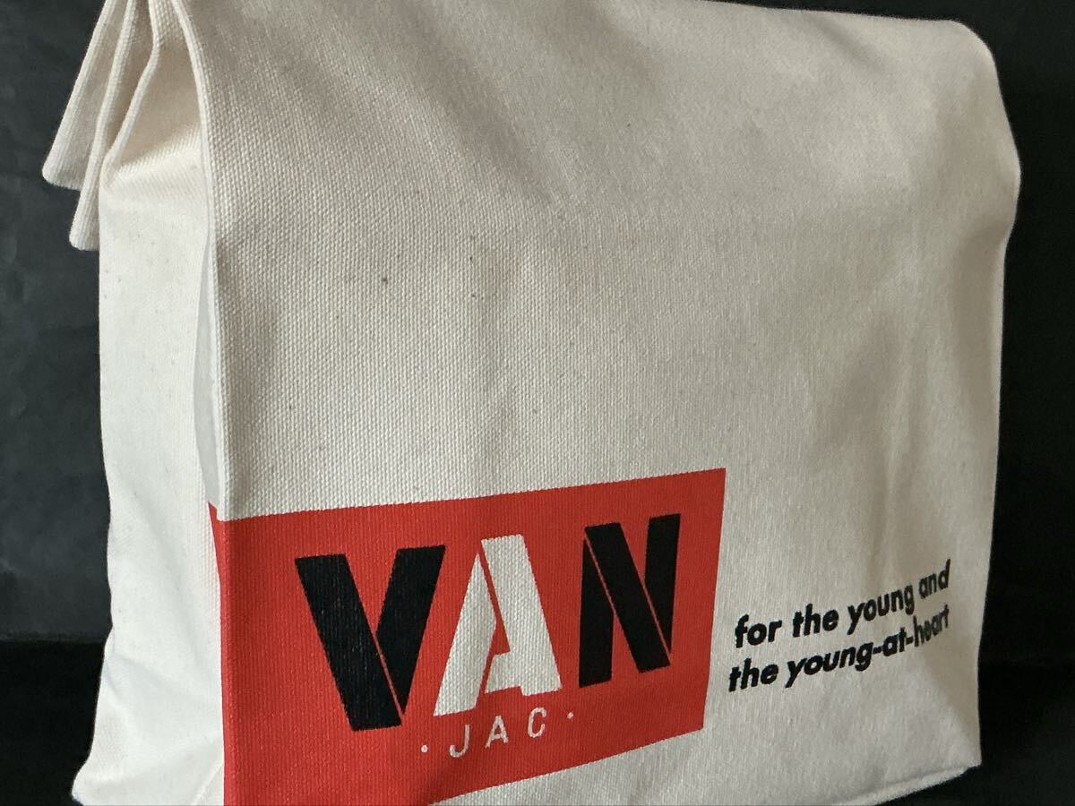 Yahoo!オークション -「van jac バッグ」の落札相場・落札価格