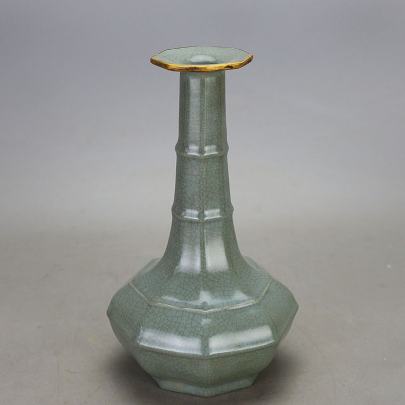 骨董！宋時期哥窯紋長頸花生