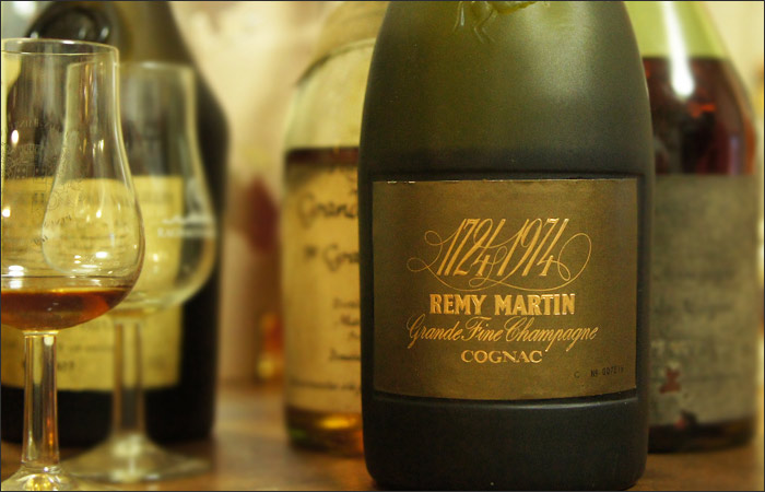 レミーマルタン 1724-1974 250周年記念ボトルのレビュー・感想