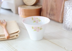 イマン ダイアナローズ 陶器、ホーロー － フレンチカントリーのバラ柄