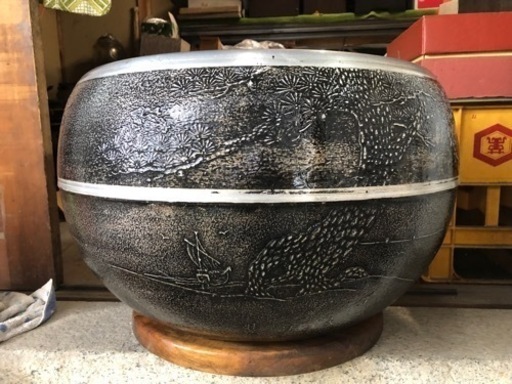 売約済み】【昭和レトロ】大型火鉢 ひばち 大きい 金属製
