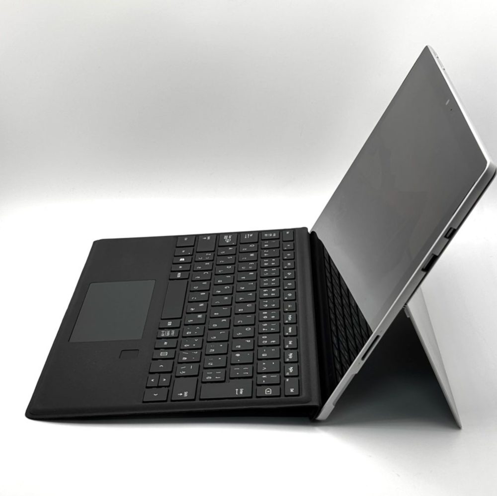 Surfacepro5 8GB 256GB lteモデル