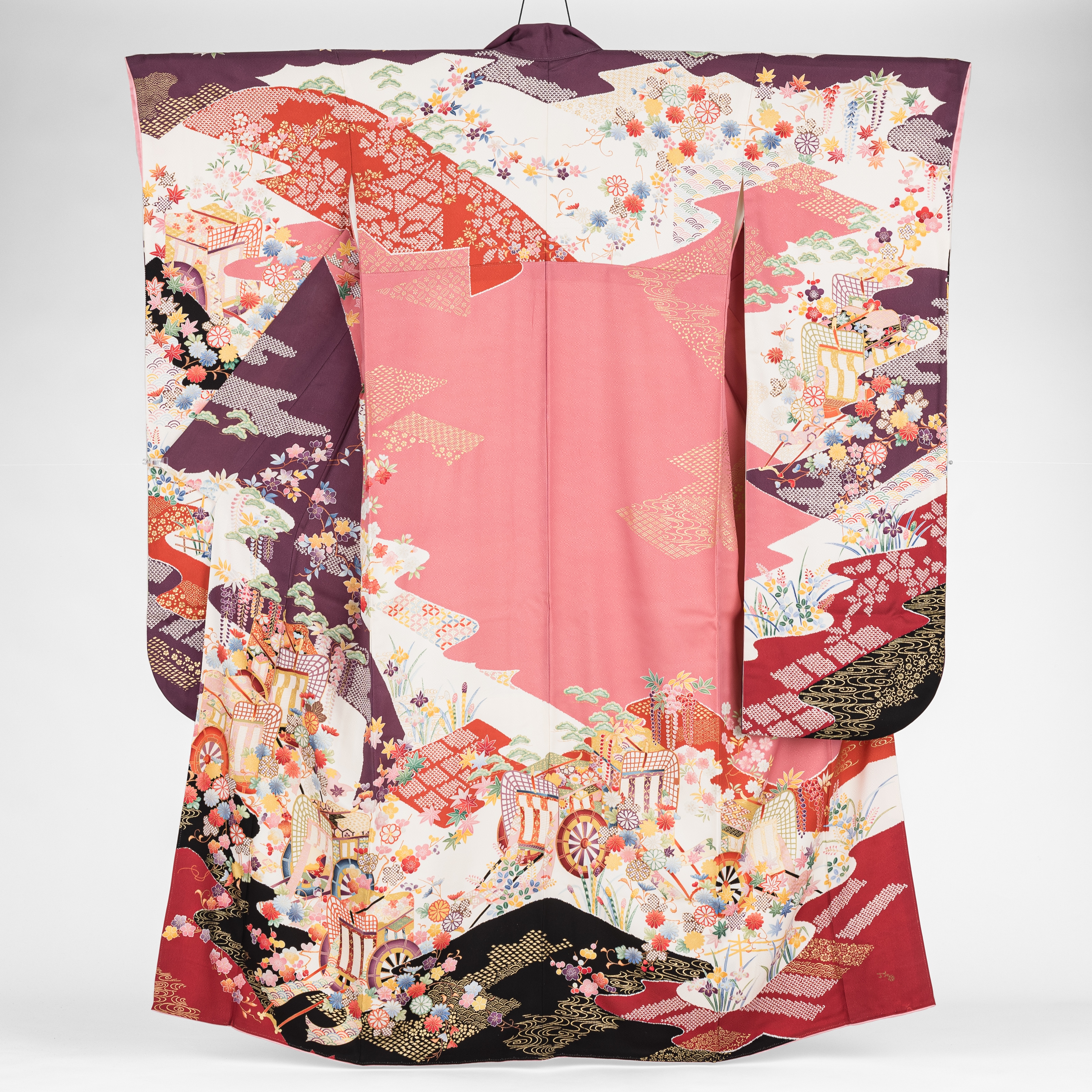 振袖 岩田専太郎 花と御所車 - からん::アンティーク着物・リサイクル