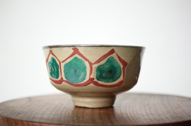 希少骨董抹茶盌(碗 )壺屋焼(琉球焼) 小橋川永弘作茶碗 美品 箱付き