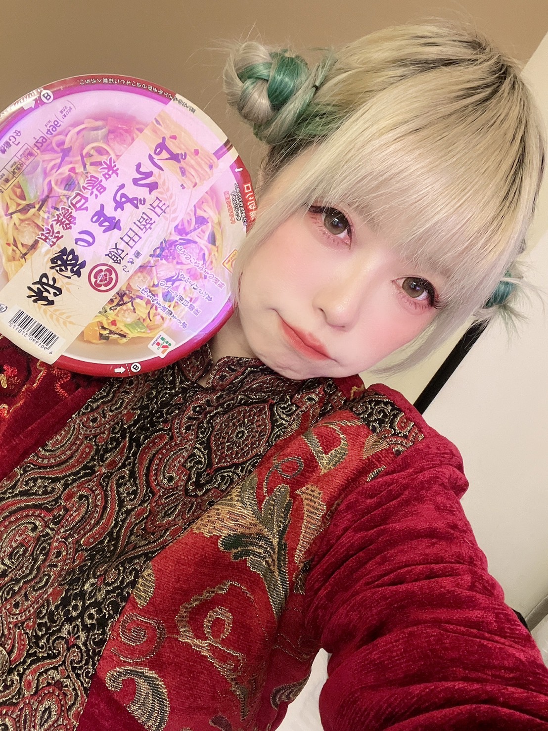 Resident DJ/VJ | アニソン × JPOP × コスプレ Enough!!