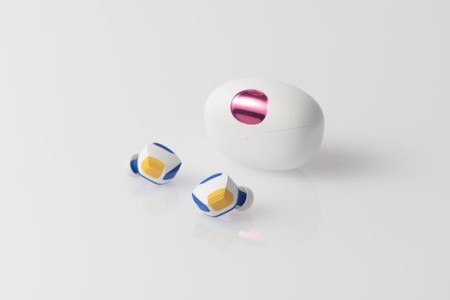 final とドラゴンボールZがコラボレーションした完全ワイヤレス