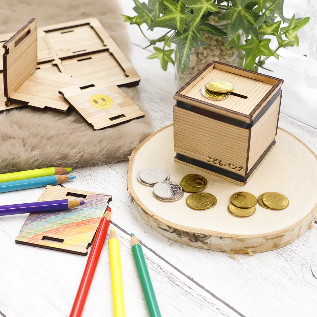 貯金箱 | ノベルティや記念品でSDGsに間伐材、木製グッズのWood+