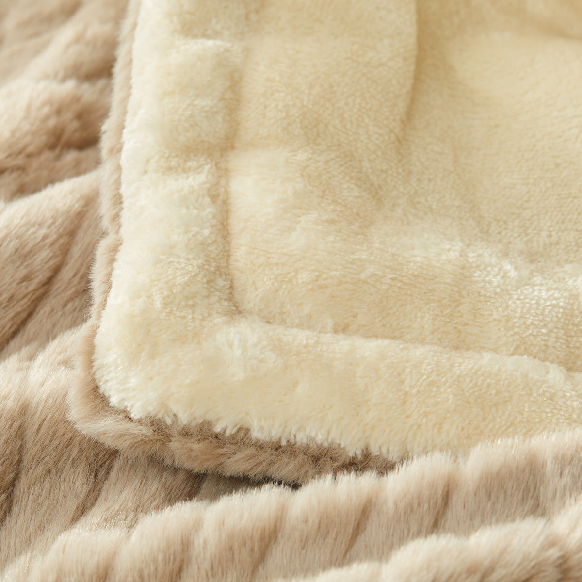 EPEIOS 電気毛布 ラテ 約130cm x 188cm EPEIOS 電気毛布 ラテ 約130cm