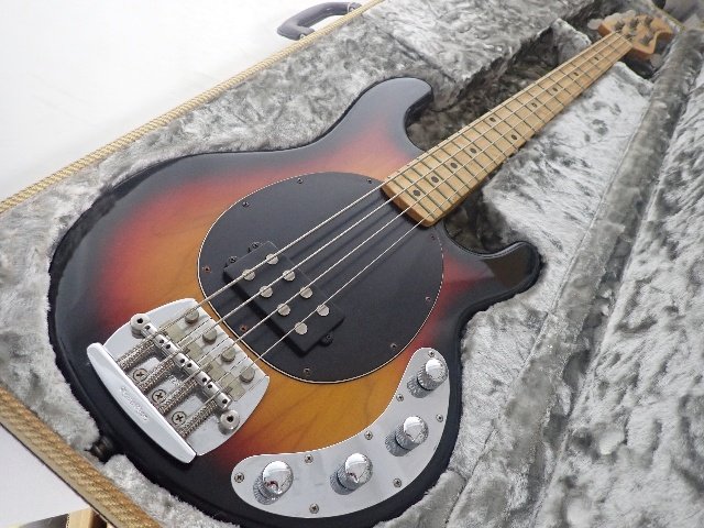高額買取実施中!!】MUSICMAN Stingray Bass 1989年製 | 楽器買取・楽器
