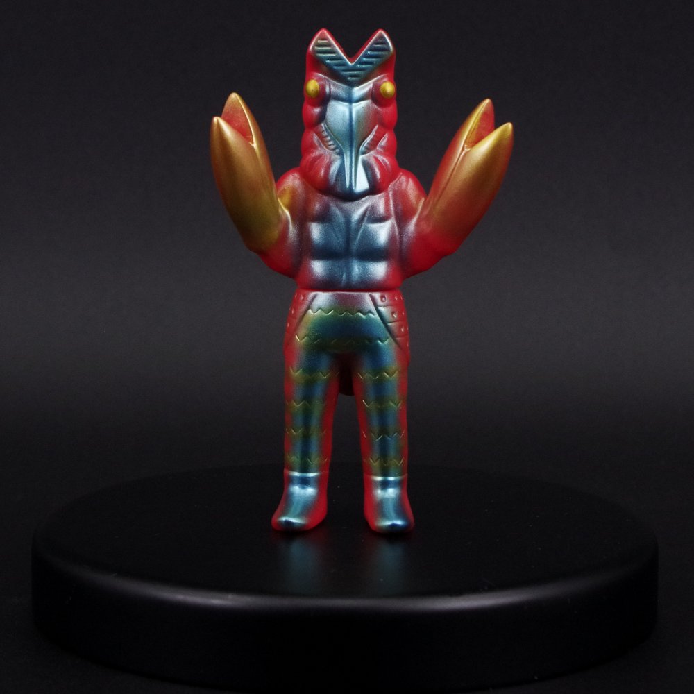 ウルトラマン永遠の宿敵！ 宇宙忍者 バルタン星人！ ジャイアント