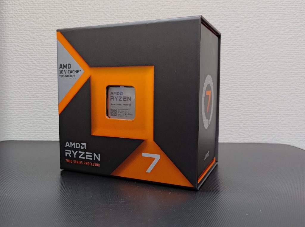 AMD RYZEN CPU 3700xプラスチックケース入り AMD RYZEN CPU 3700x