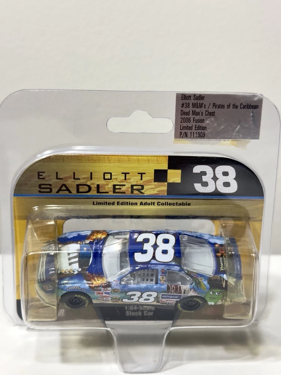 ミニカー 2006 Elliott Sadler 38 M & MS 1/24 2006 Elliott Sadler 38