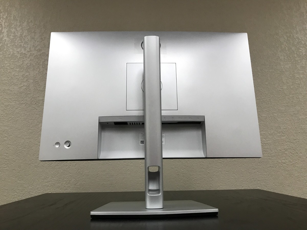 Dell UltraSharp U2421E 24