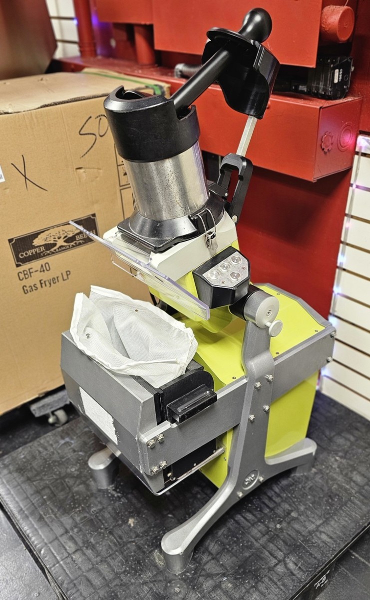 GoodNature X-1 Mini Commercial Cold Pressed Juicer 50 Bottles Per