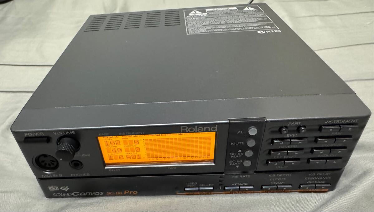 Roland UA-100 & SC-88 Pro セット Roland UA-100 & SC-88 Pro セット