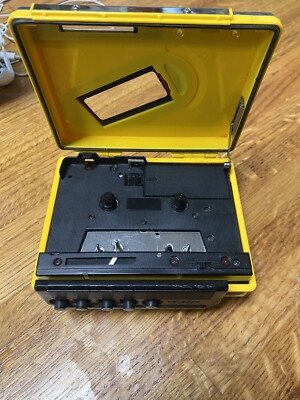 SONY WM-F75 Cassette Player (motor + Radio Work FM/AM Radio