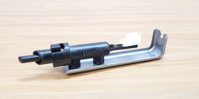 2016-2022 Honda Pilot & Passport Fuel Cap Grommet (74490-TG7-A01