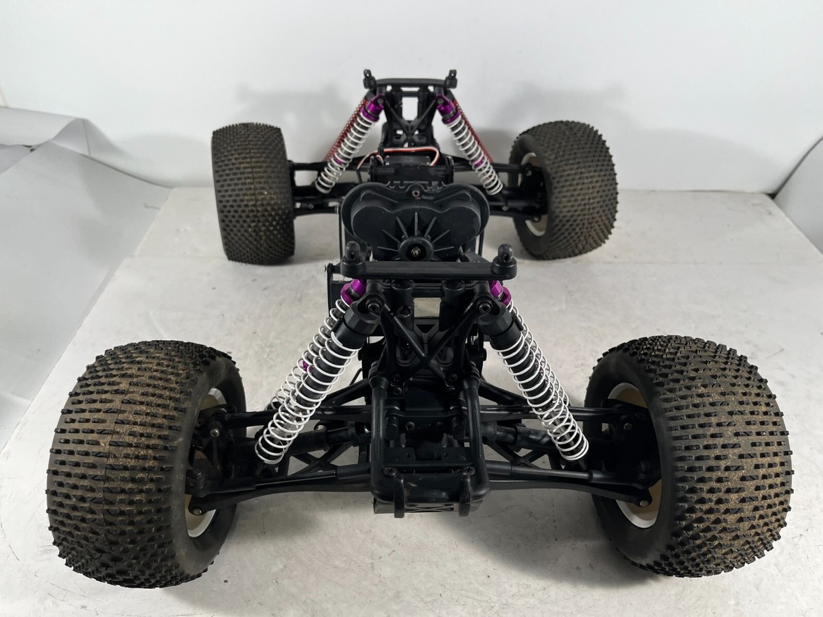 1/8 エンジンカー HPI サベージ