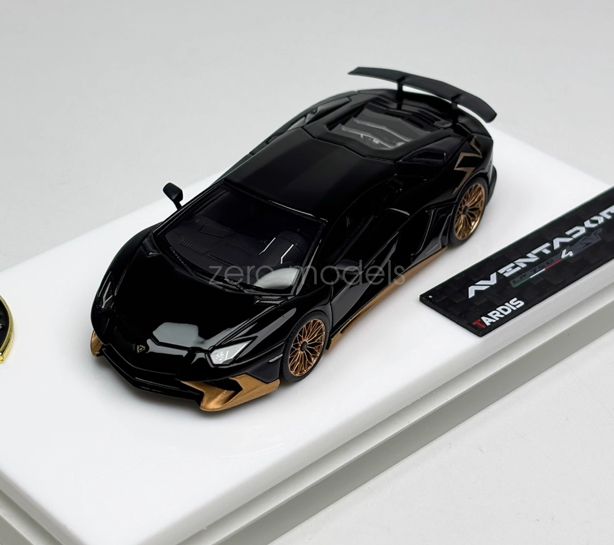 Tardis 1/64 ランボルギーニ アヴェンタドールsv シルバー Tardis 1/64