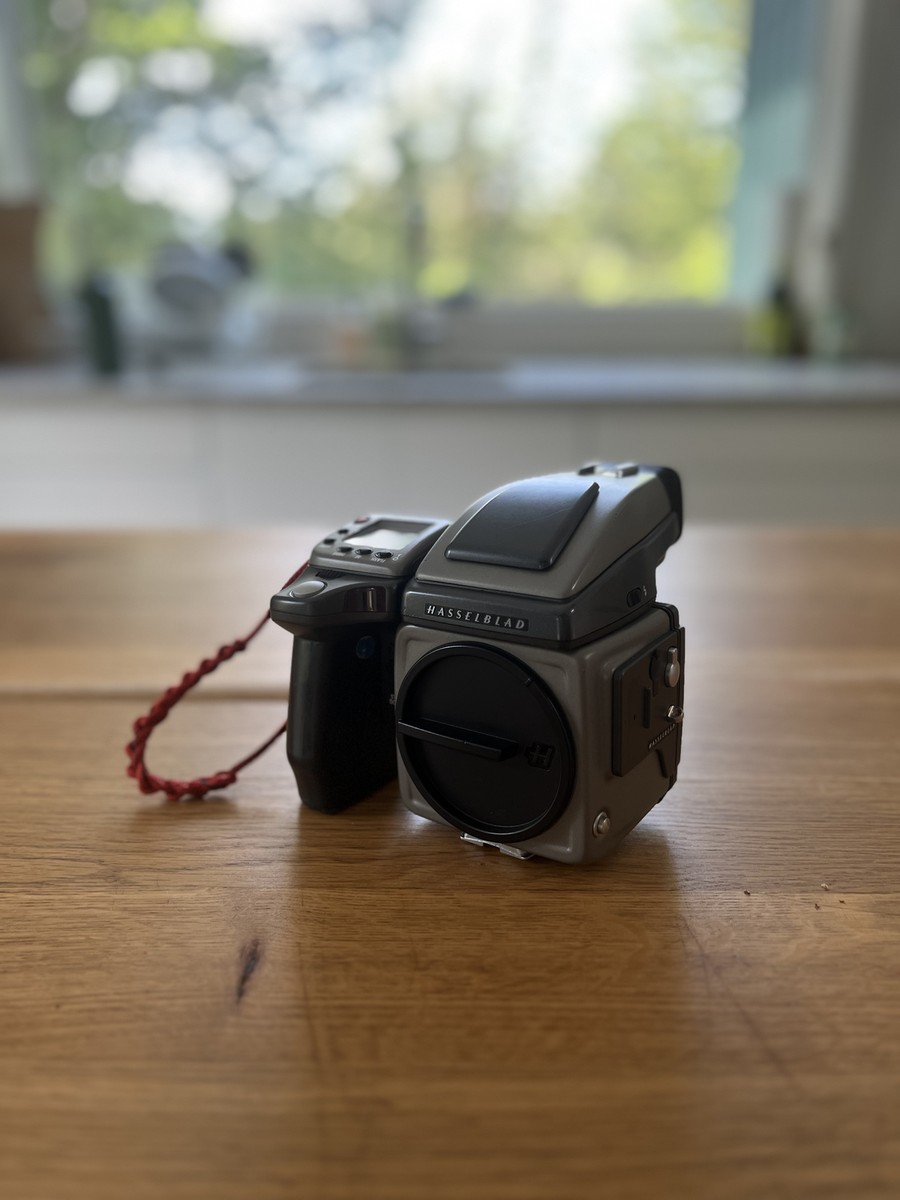 ハッセルブラッド H1 用 ポラロイドバック［HASSELBLAD HMi 100