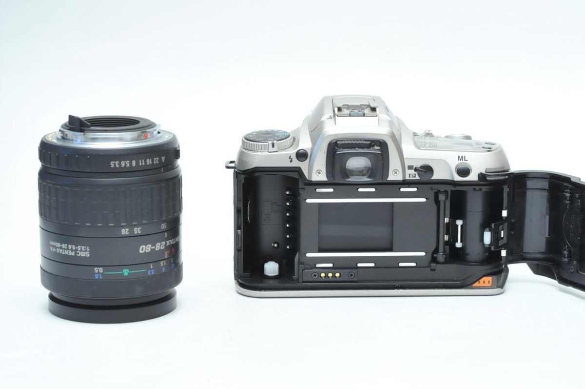 Pentax ZX-7 35mm Film Autofocus SLR Camera Silver with 28-80mm