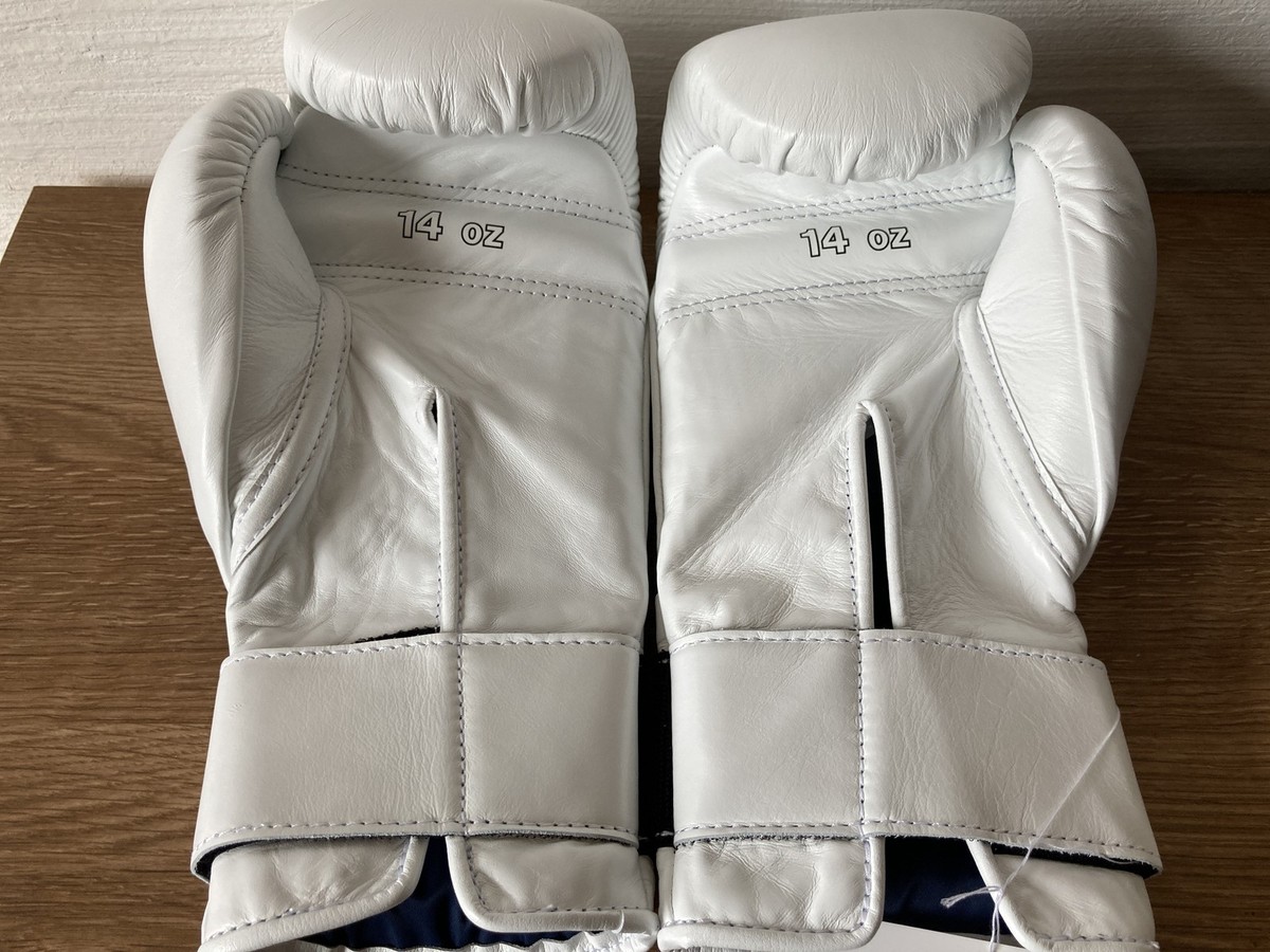 Winningグローブ12oz ホワイト Winning ボクシンググローブ 12 oz