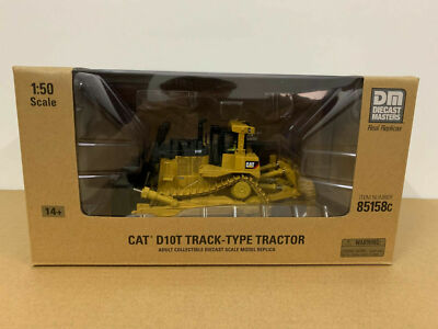 DieCast Masters Cat D8T Track-Type Tractor 1/50 Scale Model Toy
