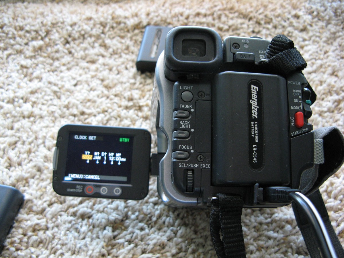 SONY DIGITAL 8 STEADYSHOT HANDYCAM CAMCORDER | eBay