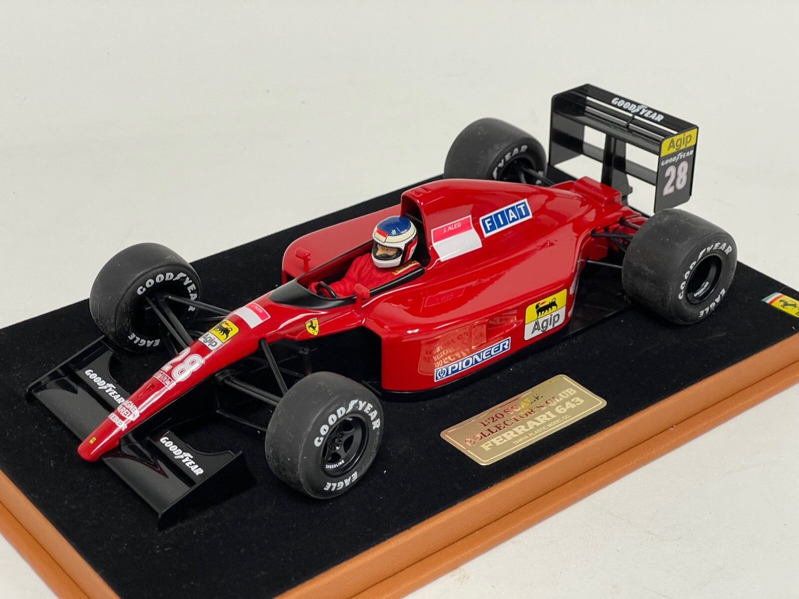 1/14 タムテックRCシリーズNo.8フェラーリ643 組み立てキット現状品