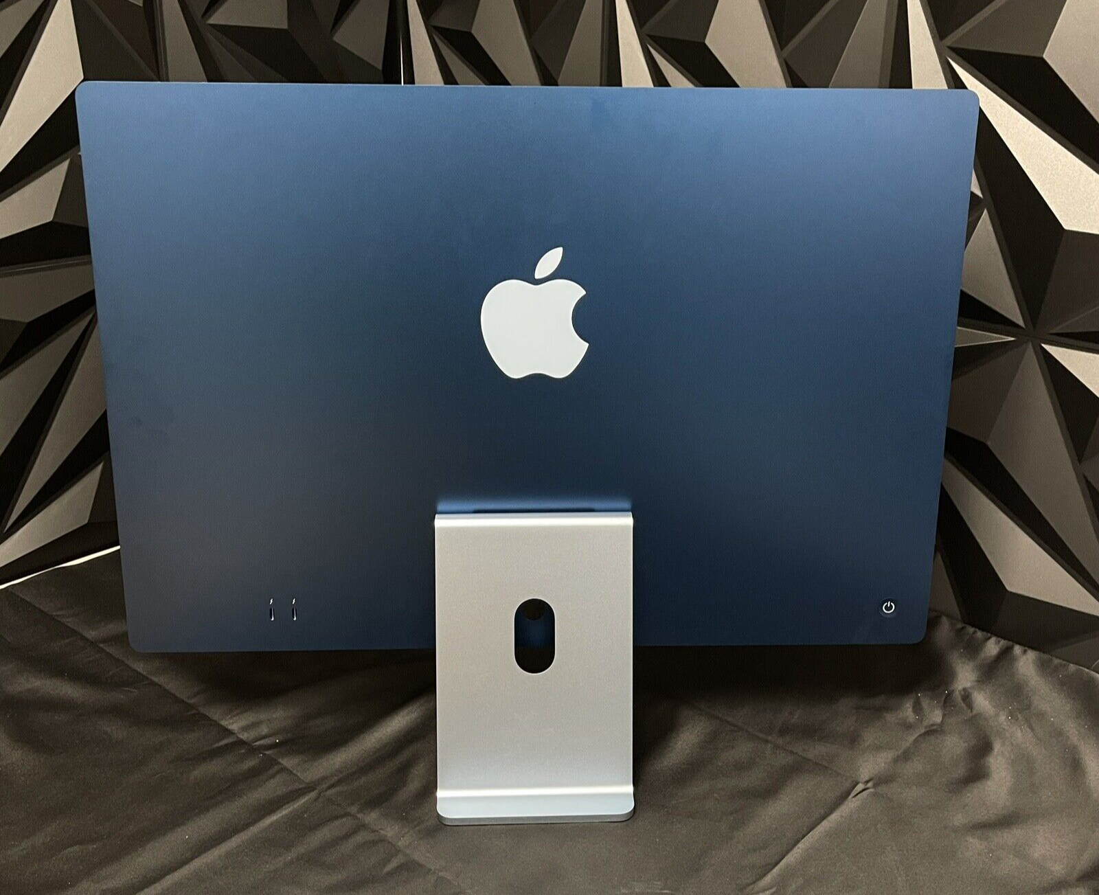 Apple iMac 2021 24インチ 8GB SSD1TB ブルー Amazon.com: Apple 2021