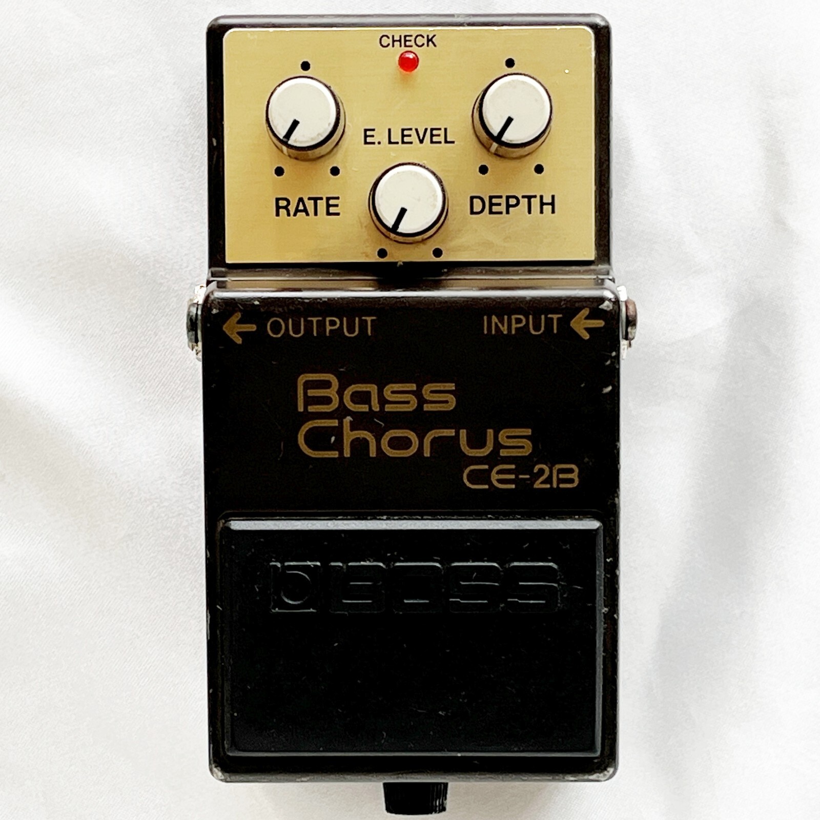 BOSS エフェクター CE-2B ベースコーラス エフェクター BOSS CE-2B