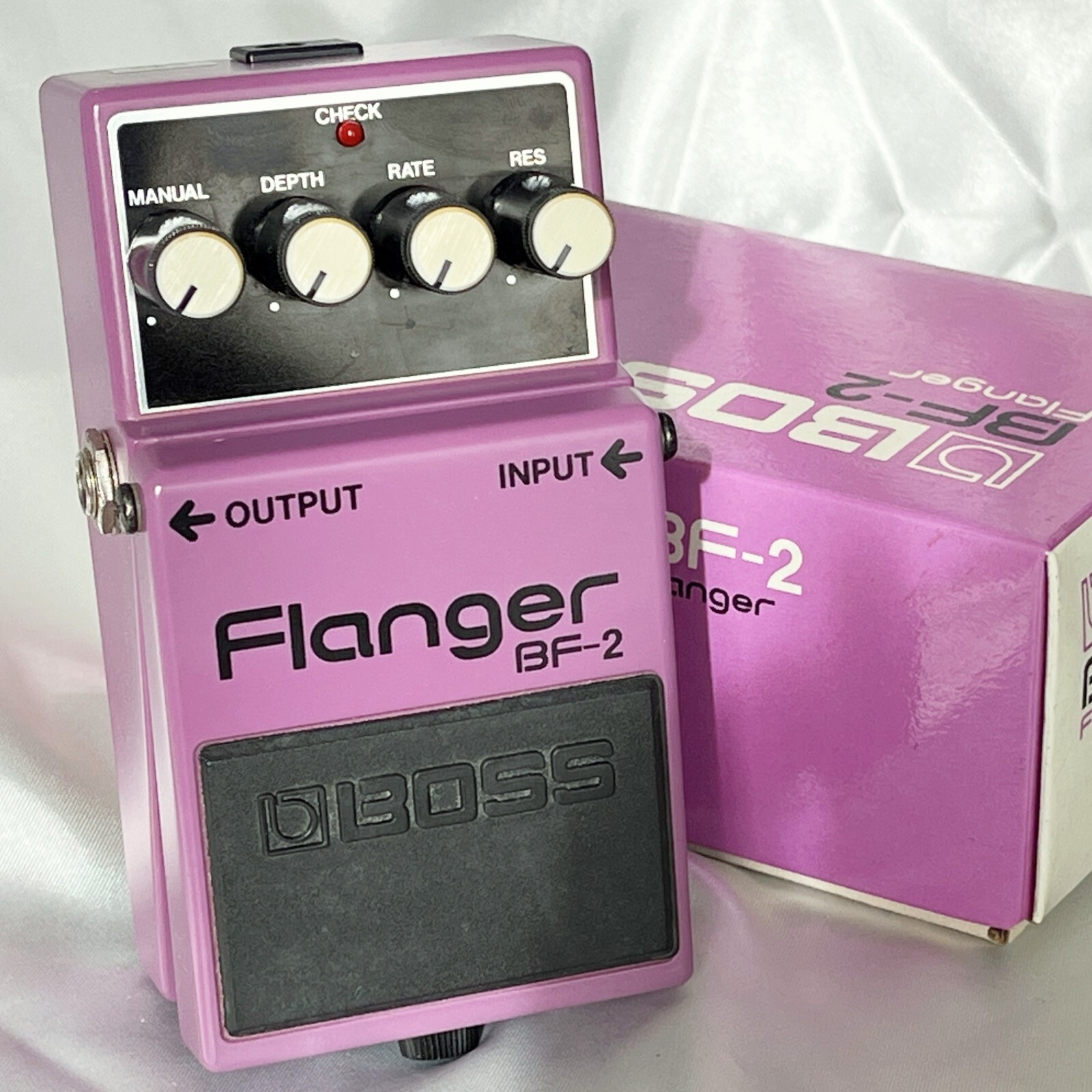 BOSS BF-2 Flanger 1995 W/Box near Mint Vintage Guitar Pedal Yellow