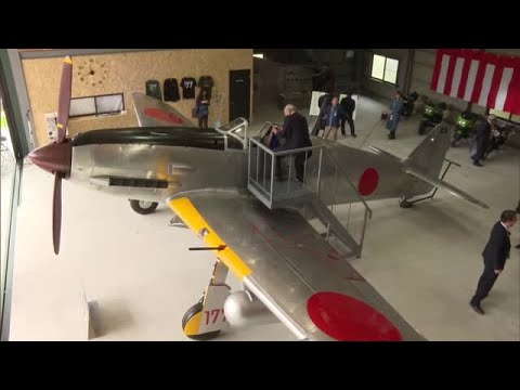 戦時中切手9種×15枚ブロック 裏糊ピカツヤ！航研機、旭日と飛燕、靖国