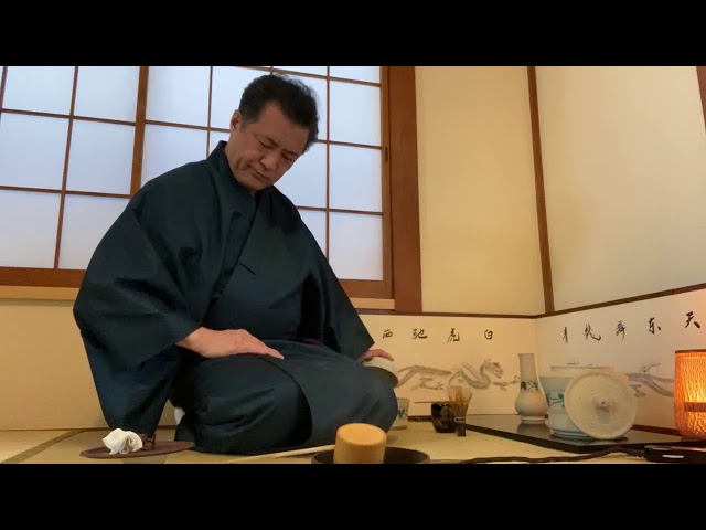 点前シリーズ5 炉長板皆具薄茶点前 - YouTube