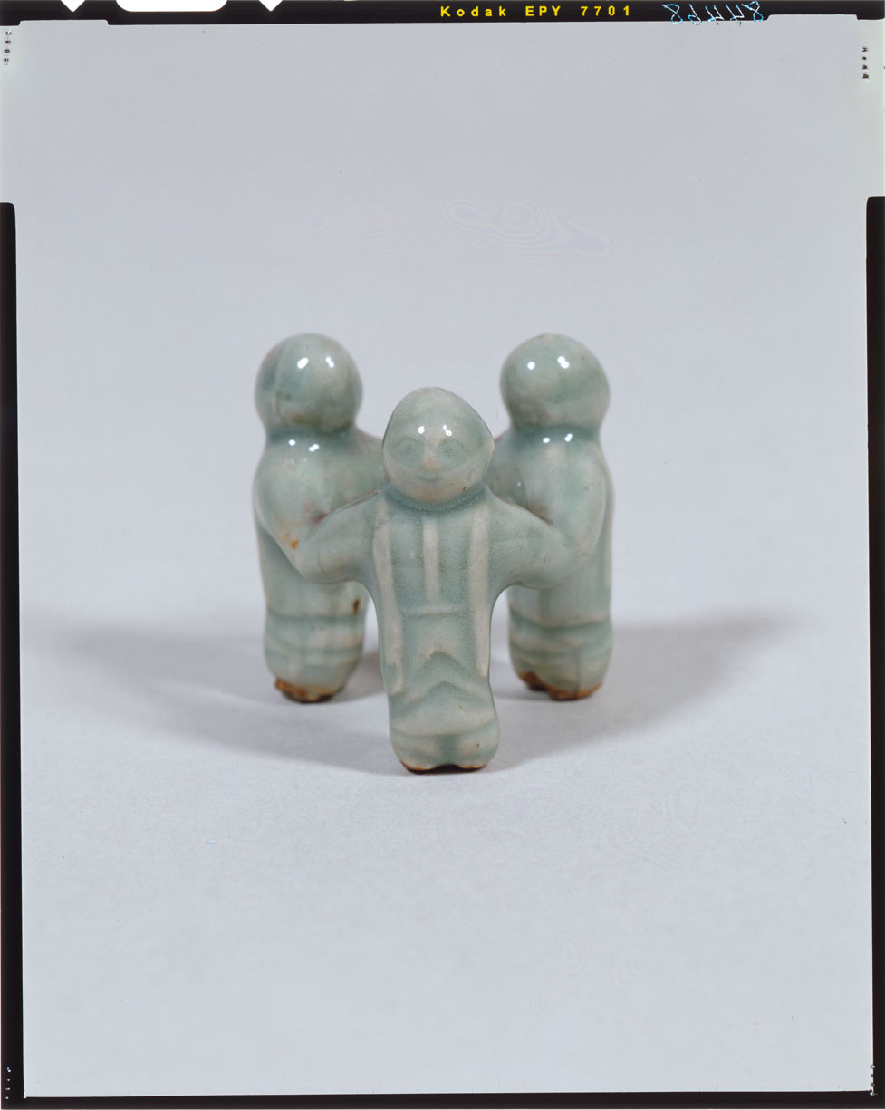 C0084468 青磁三閑人蓋置 - 東京国立博物館 画像検索