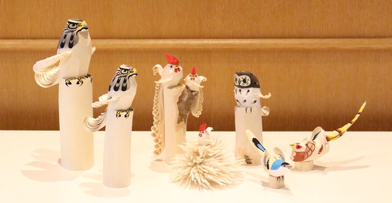 おたかぽっぽ／笹野一刀彫 タカ／上杉城史苑ネットショップでお取り寄せ |