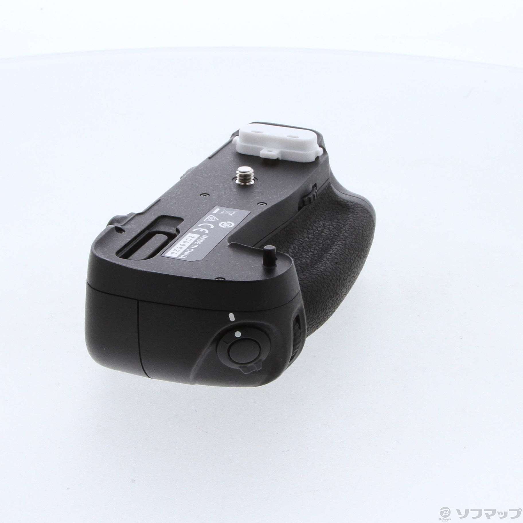 中古】MB-D16 (Nikon D750用バッテリーパック) [2133043241975