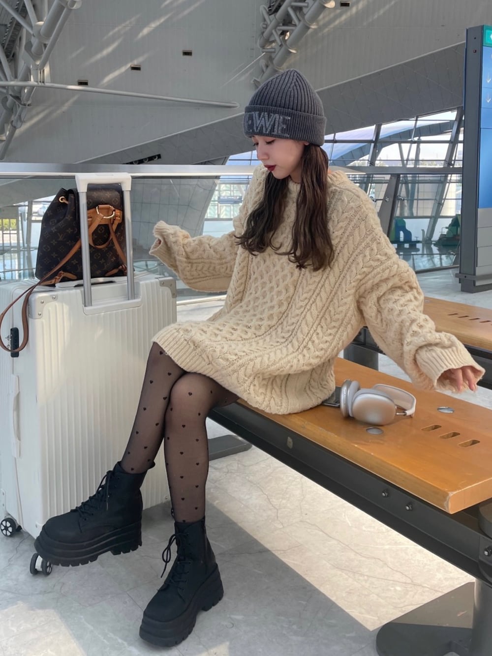 ロエベ ファッション 暖かいニット帽 グレー LOEWE ニット帽 グレー