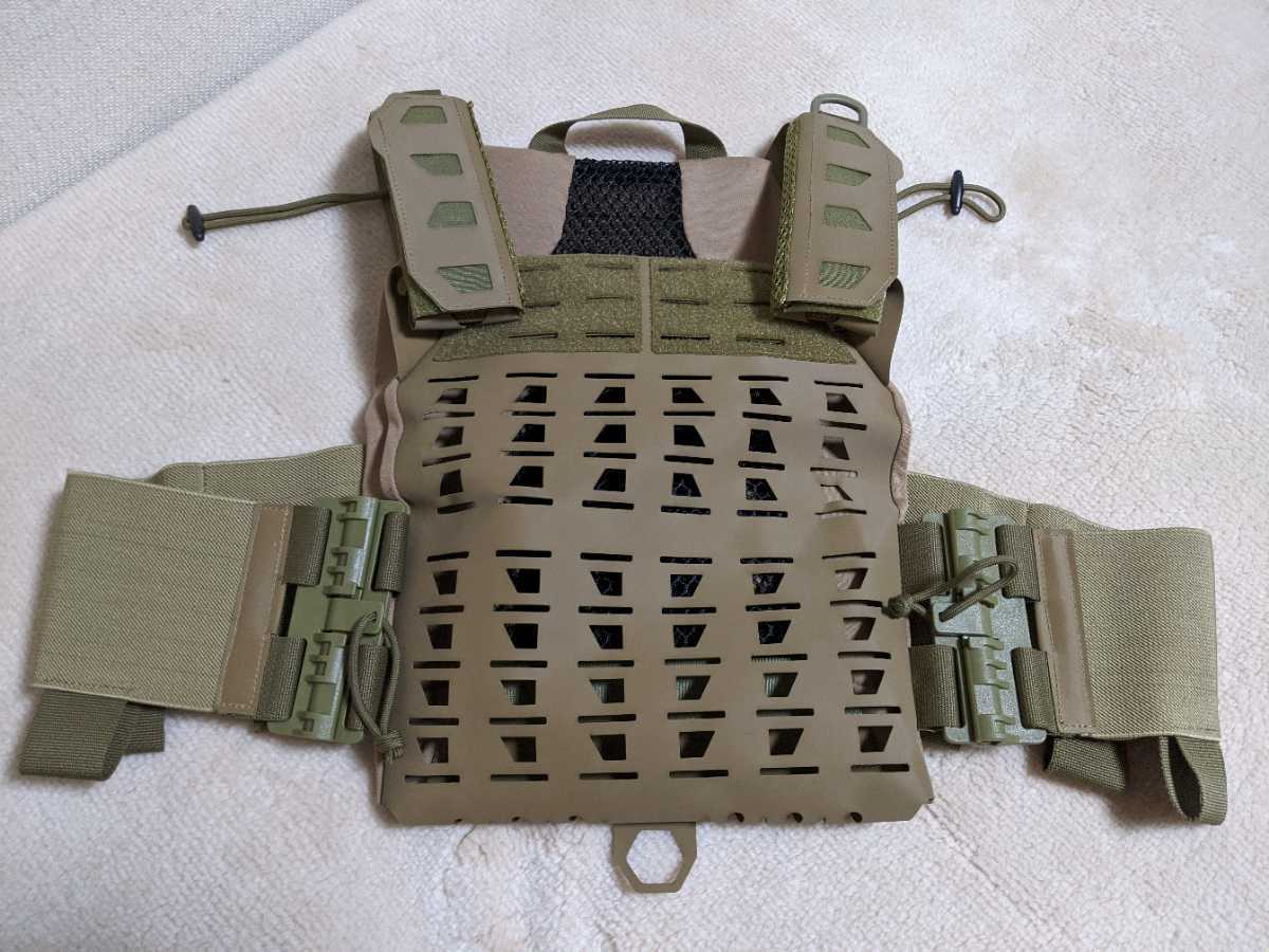 田村装備開発 UCR プレートキャリア マルチカム 田村装備開発 UCR