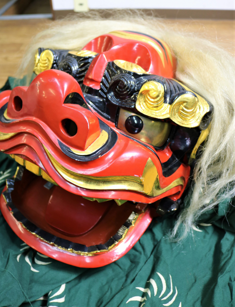 獅子舞の獅子頭